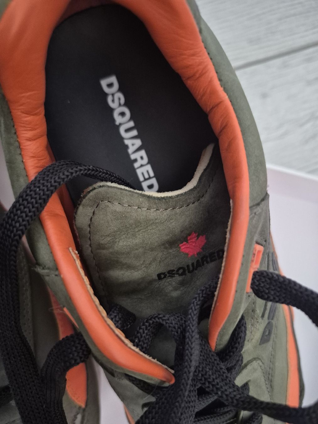 Dsquared2 Scarpe da uomo: Dsquared2 Baskets, Taille 40, très bon état! – Usato da St-Pierre-Clages venduto da _RV 3