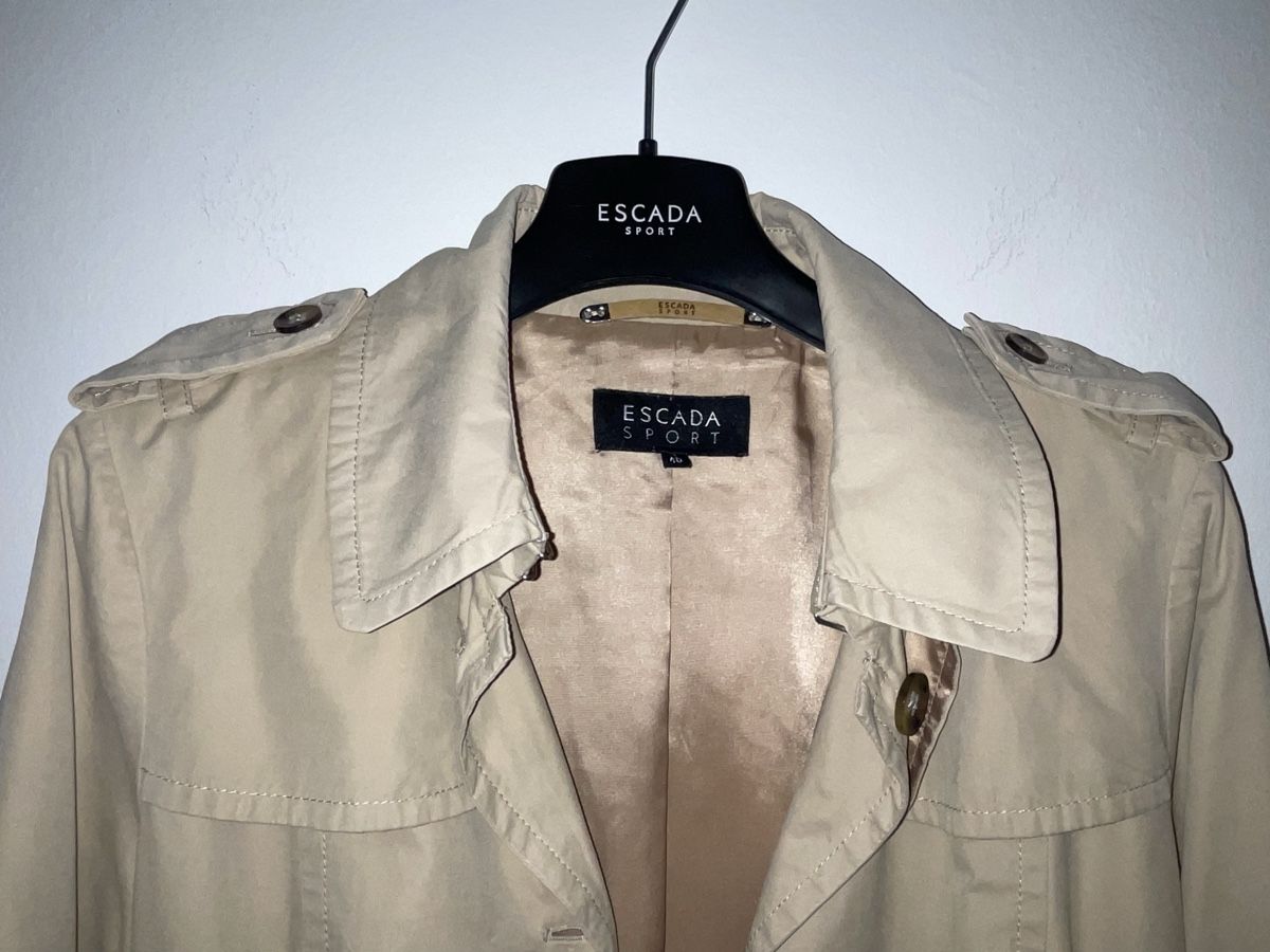 Escada Giacche: Escada Mantello leggero da donna – Usato da Bellinzona venduto da remarema 4