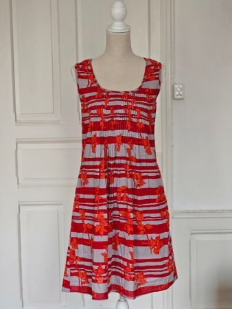 Sommerliches Kleid mit Blumenmuster, Lili Soon, Gr. S