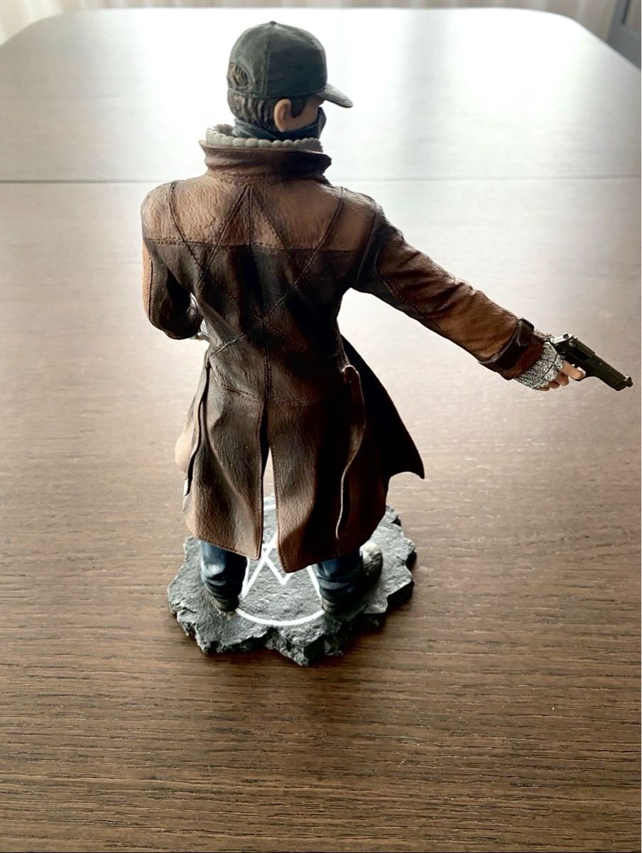 Figuren: Watch Dogs Aiden Pierce Figur – Neu (gemäss Beschreibung) aus Bülach von marra 1