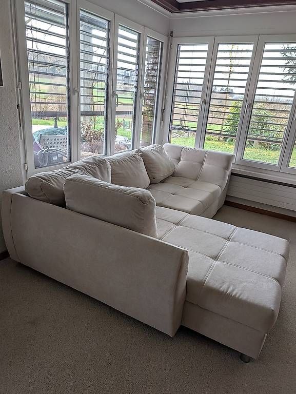 Sofas: Schönes Sofa mit Schlaffunktion – Gebraucht aus Ossingen von Miramiss83 2