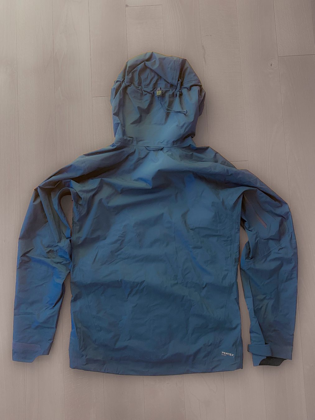 Rab Giacche: Regenjacke Firewall Mountain Jacket (Rab) – Nuovo (secondo la descrizione) da Gurzelen venduto da moschthans 1