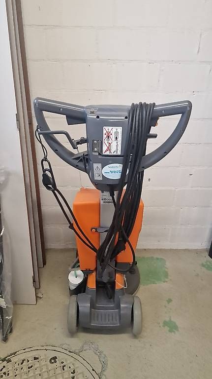 Tutte le macchine: Einscheibenmaschine  – Usato da Gümligen venduto da 20fb 2