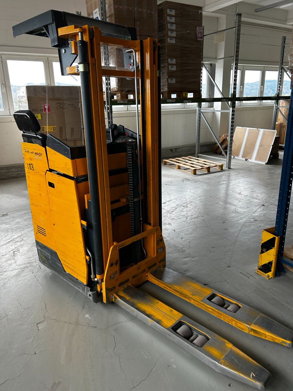 Jungheinrich Carrelli elevatori e a forche: Jungheinrich ECS 213 – Usato da Volketswil venduto da mir_v2mf 5