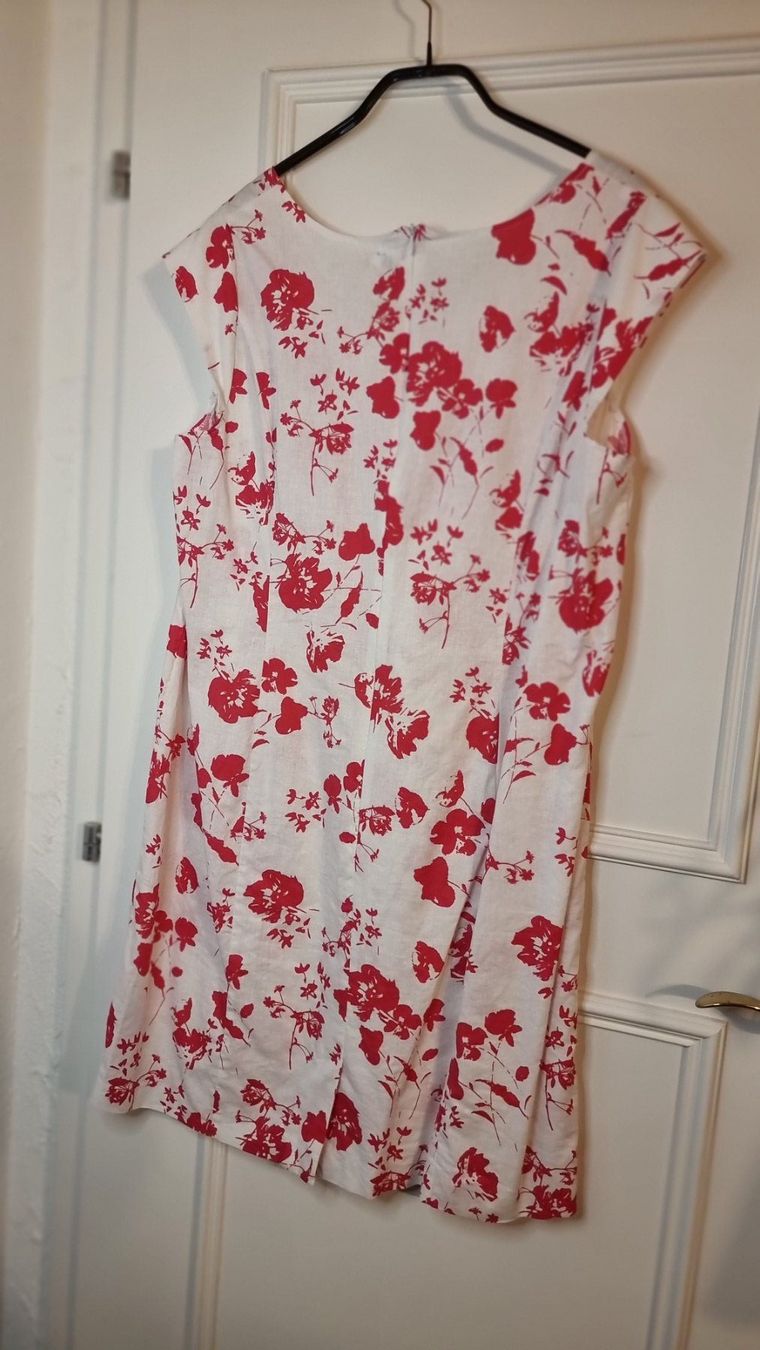 Kleider: Kleid Größe XL Baumwolle maybe Linen – Gebraucht aus Wald ZH von Martin79 1