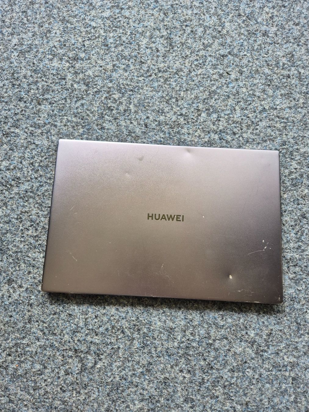 Huawei Notebook: Huawei MateBook  Laptop – Difettoso da Domat Ems venduto da tchnesa 1
