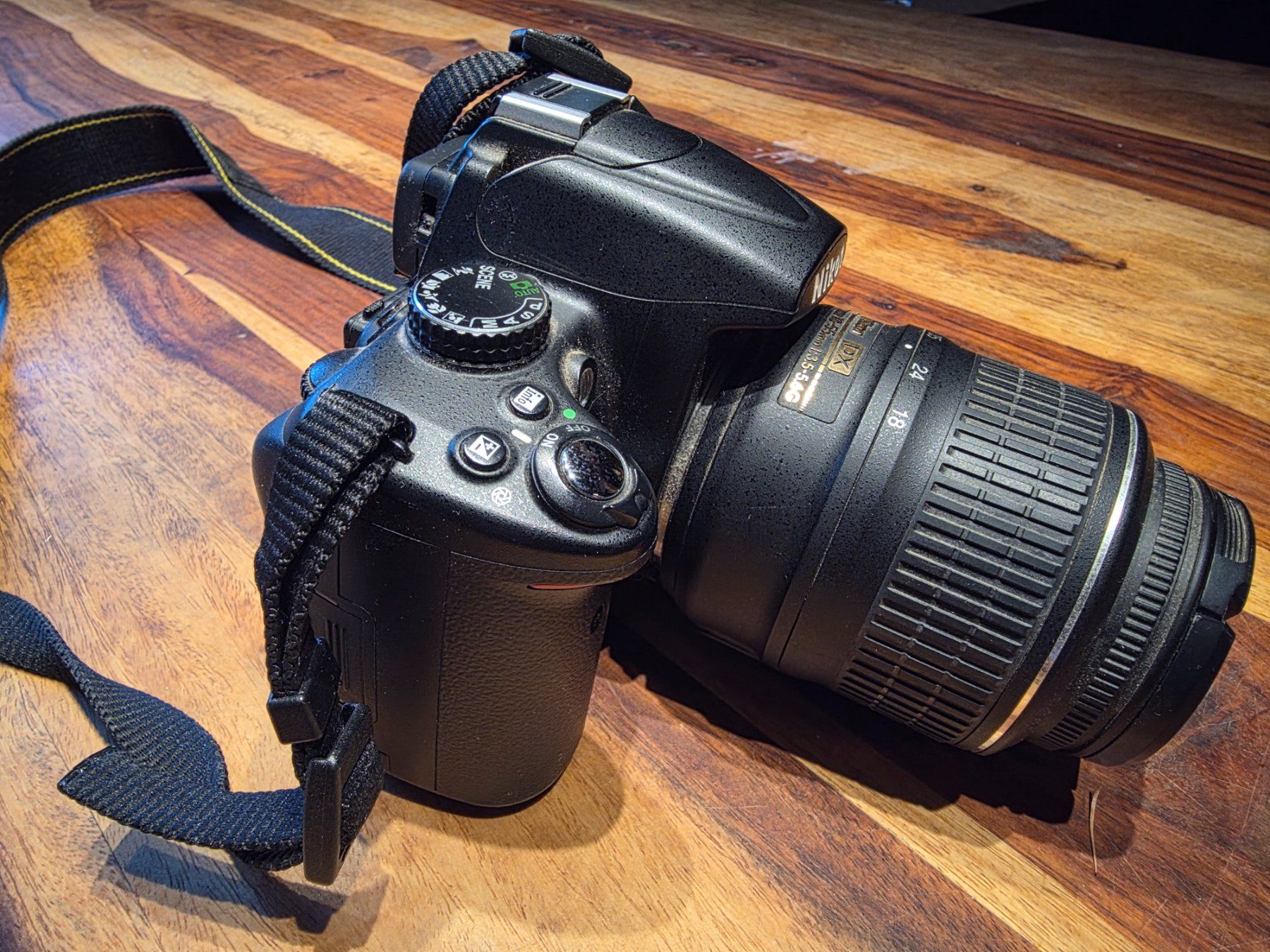Nikon Fotocamera: Nikon D5000 mit DX SWM VR Aspherical Objektiv – Usato da Eisten venduto da mbe_wq5n 2