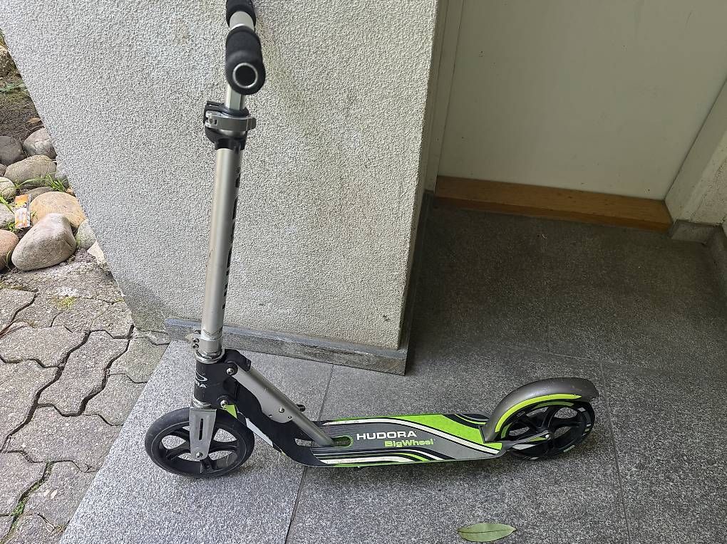 Kickboard: Trottinette  – Usato da Basel venduto da Geboten