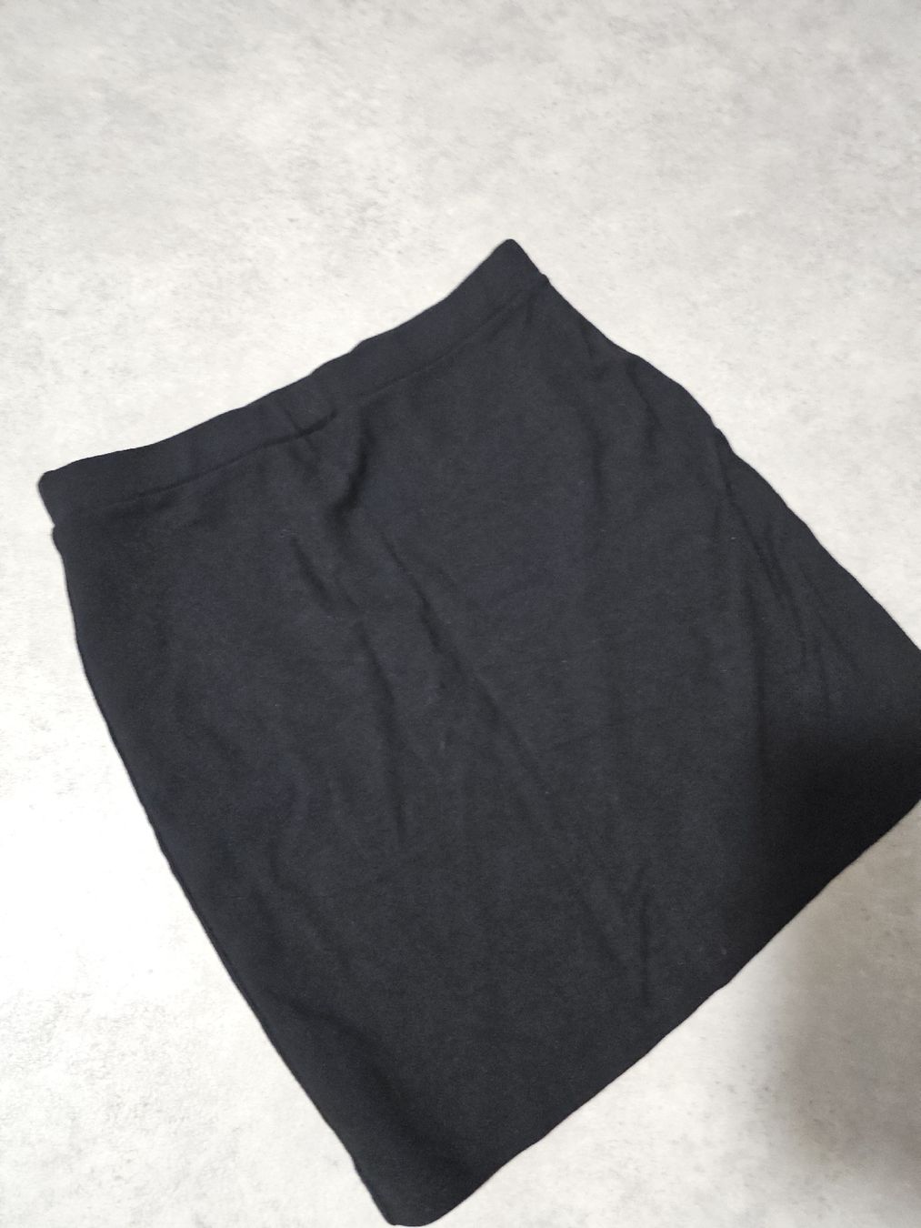 Gonne: Jupe noire classique taille s – Usato da Sornetan venduto da T.a333