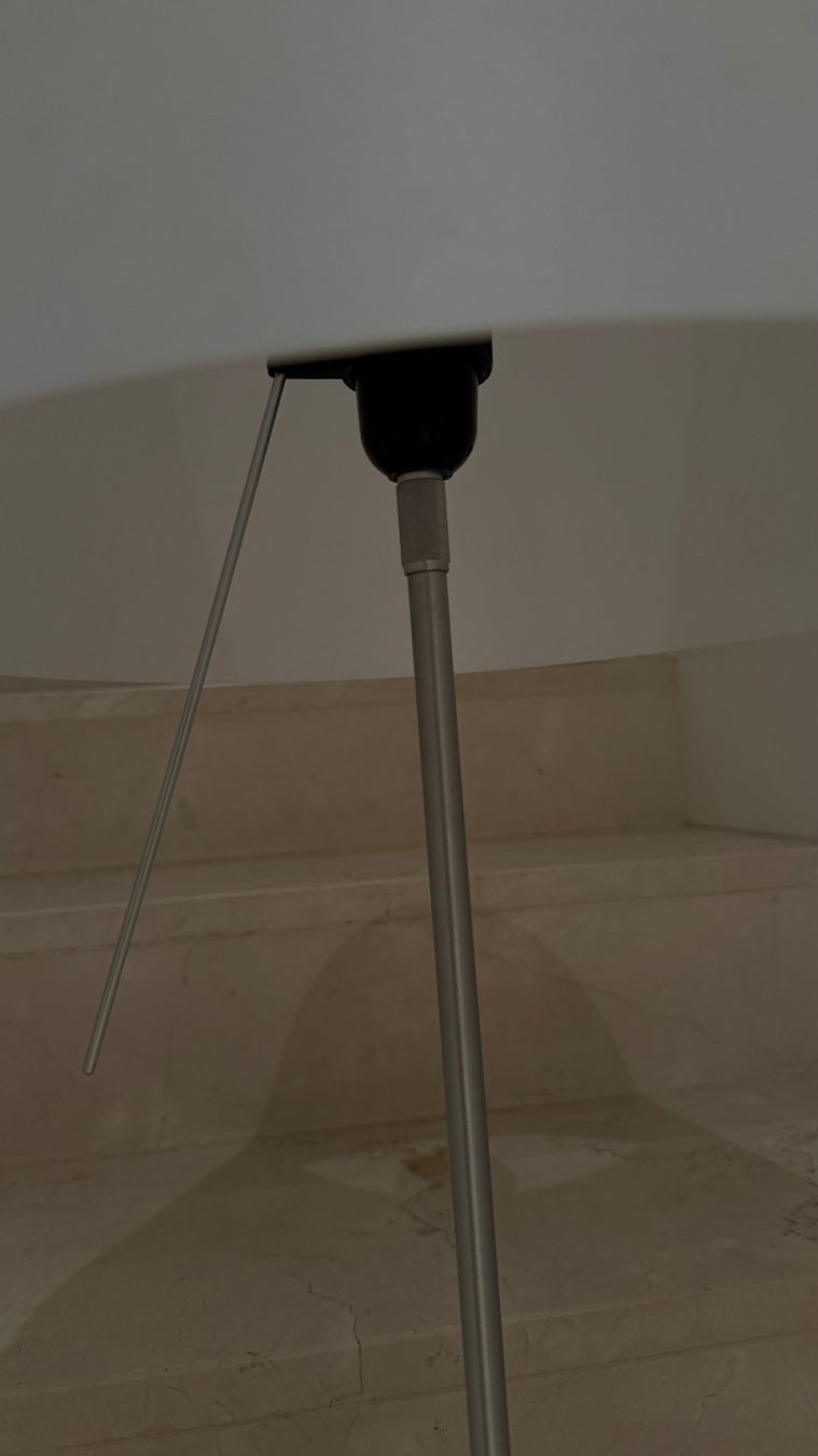 Luceplan Lampade: Costanza gross Tischleuchte – Usato da Basel venduto da VIO100 2