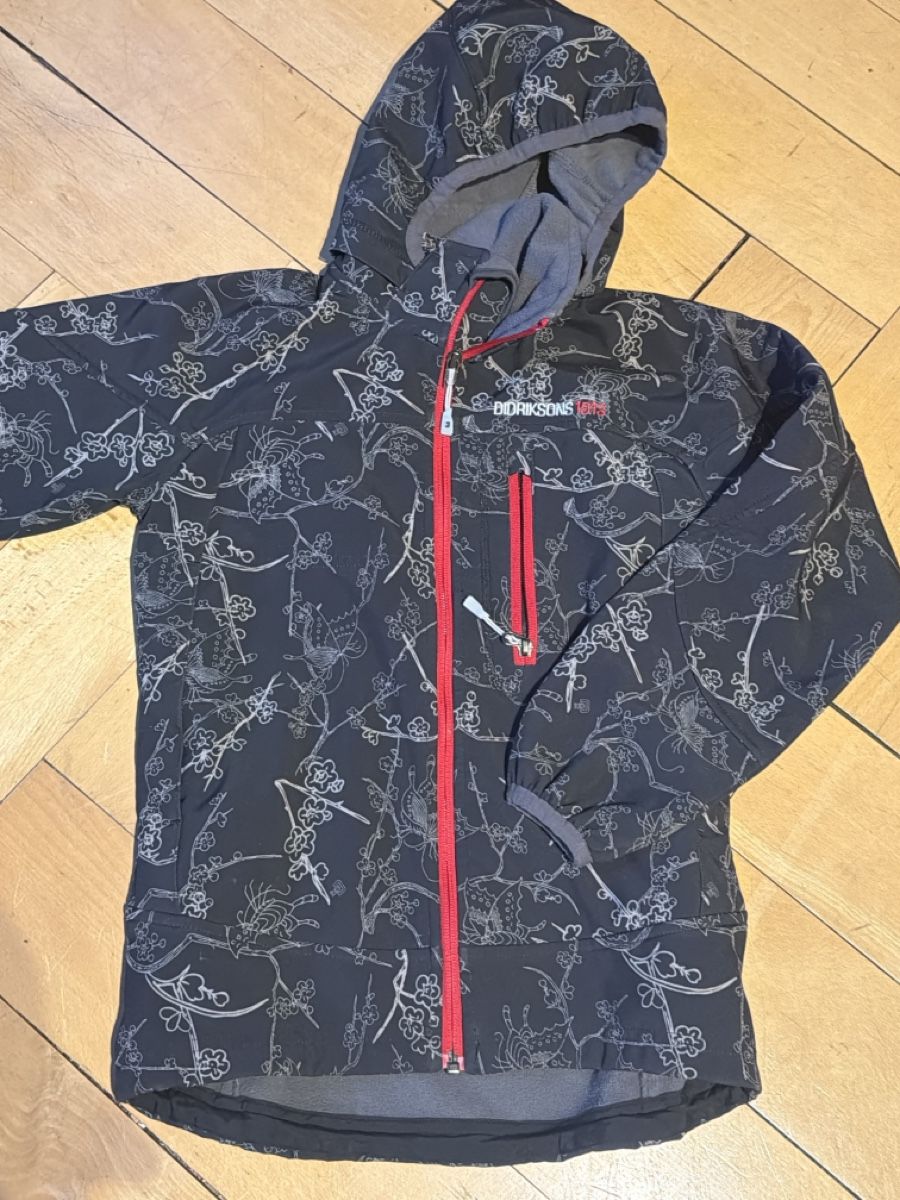 Didriksons Vestes: Didriksons Softshell Jacke 140 – D'occasion à Luzern par caracena