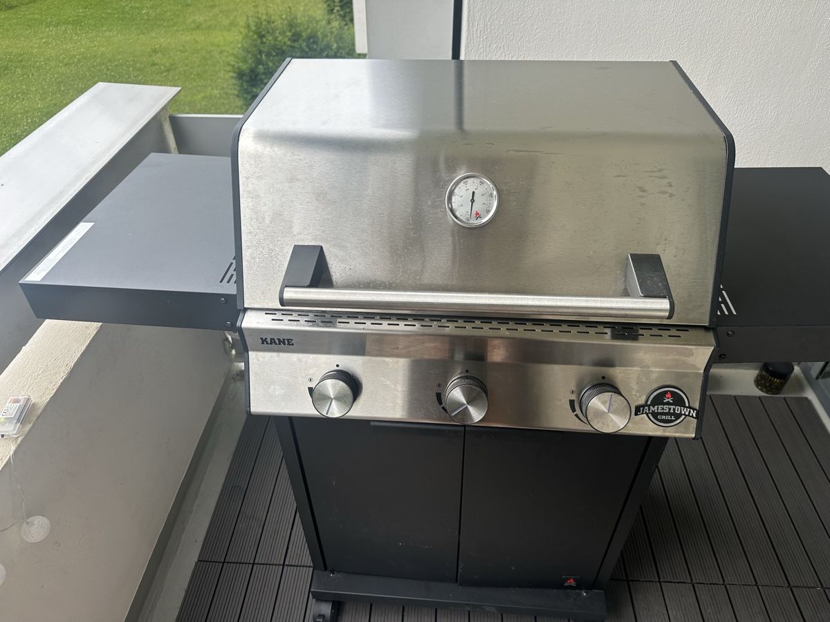Grills: Jamestown Grill Kane – Gebraucht aus Zollikerberg von Lucy.Ricc