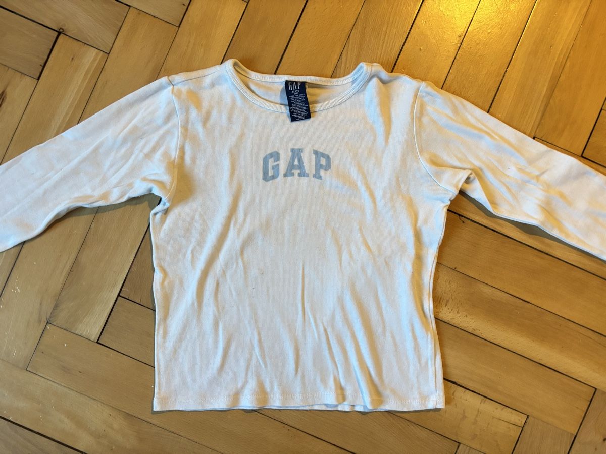 Gap Pullover & Sweatshirts: GAP Longsleeve weiss – Gebraucht aus Bern von alime03 1