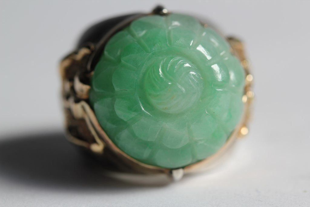Gilbert Albert Anelli: GILBERT ALBERT Bague argent et jade – Usato da Vandoeuvres venduto da Dom-Tom 1