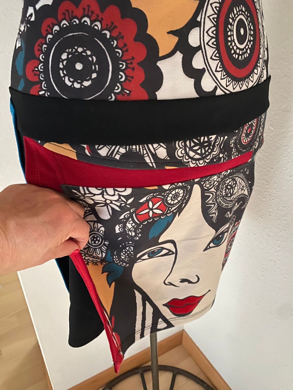 Kleider: Gr. S Damenkleid mit Taschen – Neu (gemäss Beschreibung) aus Rothrist von lil_tg5m 2