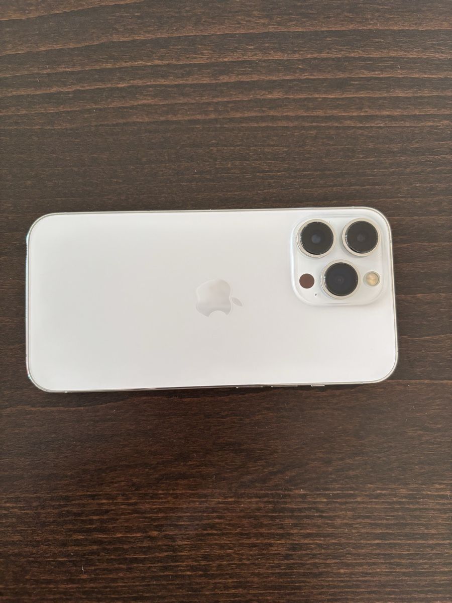 Apple Handys / Smartphones: iPhone 13 Pro zu verkaufen – Gebraucht aus Uster von sina_mirjam_ 1