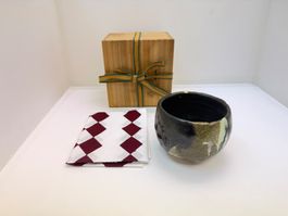 Teeschale Japan Chawan Keramik-  21. Jh. „Raku"