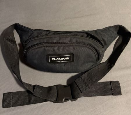 Dakine Gürteltasche schwarz 