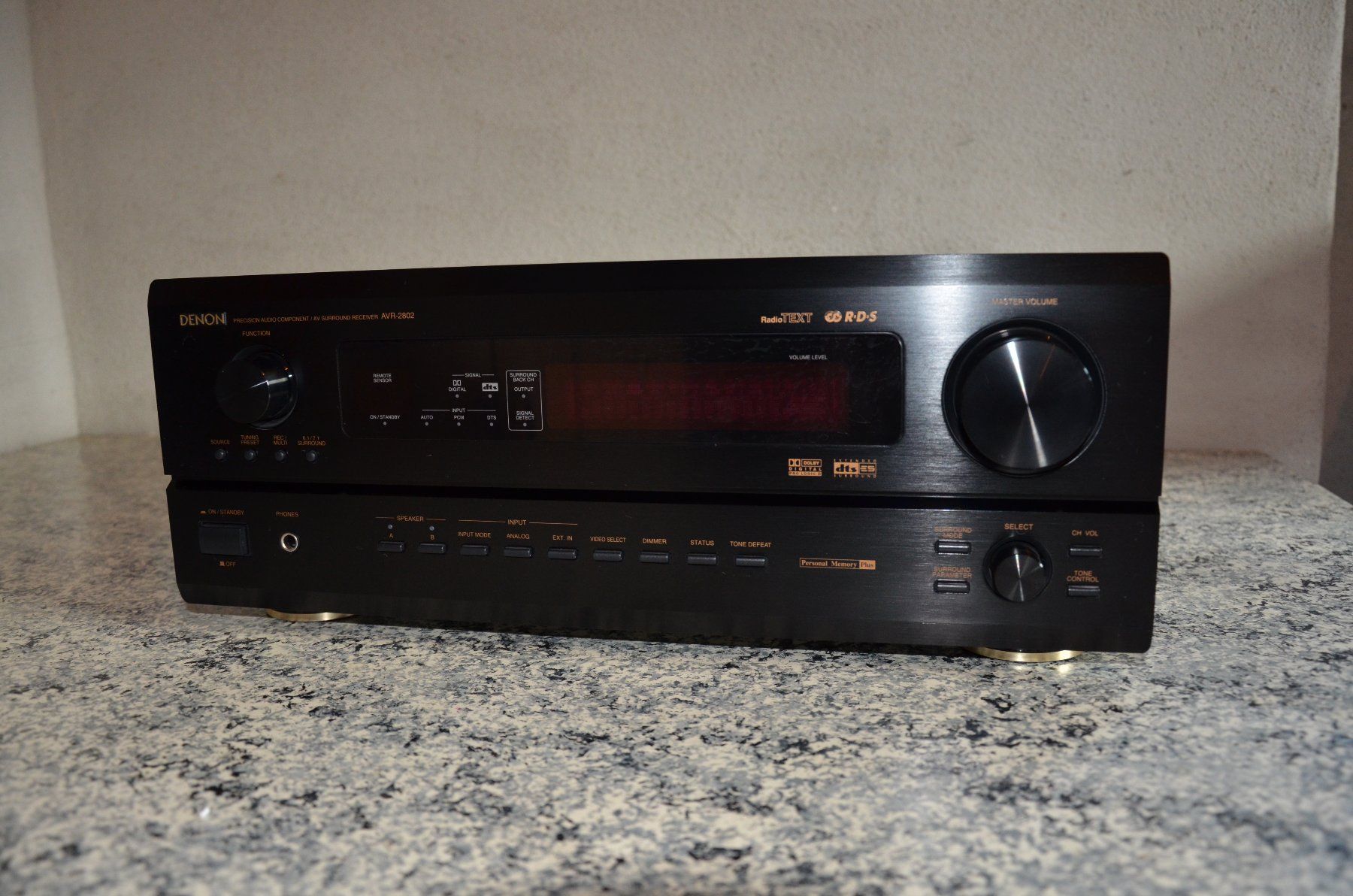 Denon Receiver: Denon AVR - 2802 / Suround Receiver – Gebraucht aus Kerns von Maertu1