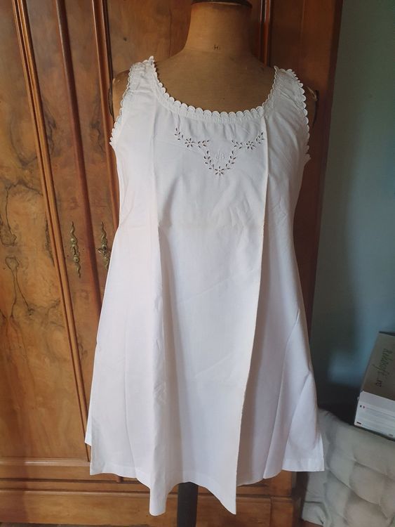Chemise De Nuit Vintage Belgique : Dentelle De Bruxelles Faite Main, Satin Et Lin