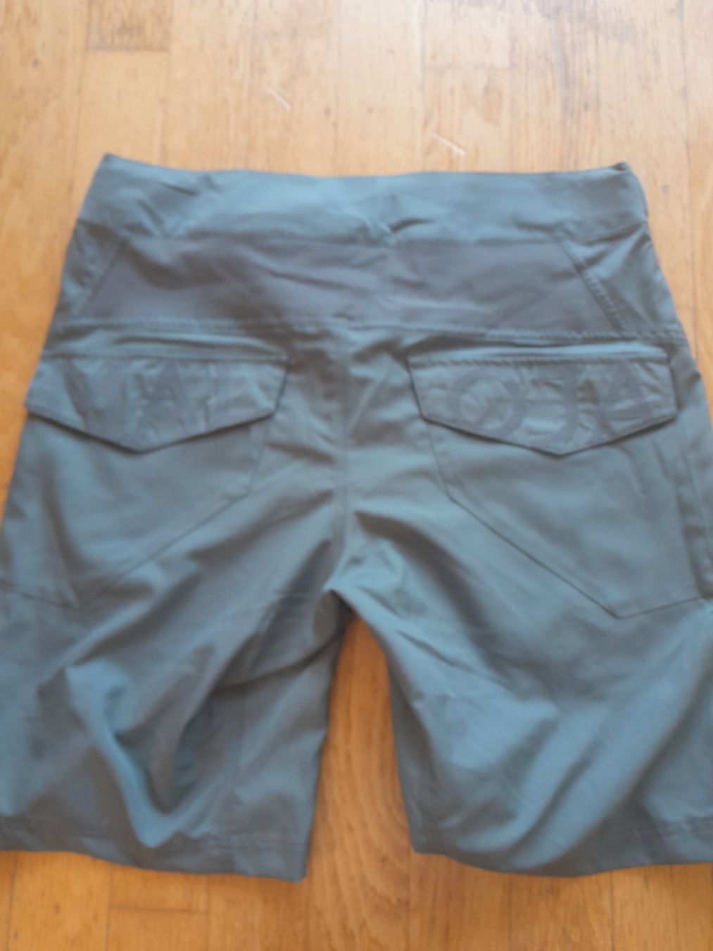 Maloja Pantaloni: Maloja Shorts Grösse M – Usato da Worb venduto da Osterthal 3