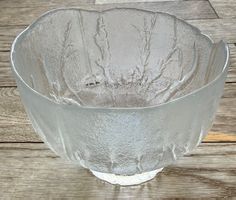 Fussschale von Heiniä Kainalossa für Humppila, Finnland
