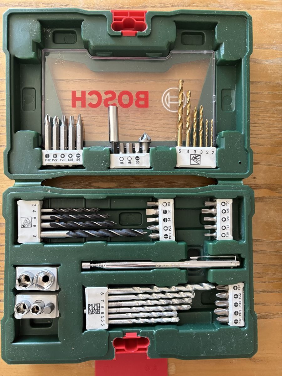 Bosch Bohrmaschinen: Bosch Bohrer Set – Gebraucht aus Spiegel b. Bern von Klc123 1