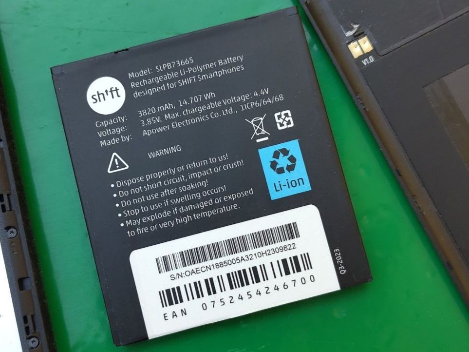 Handys / Smartphones: Shiftphone 6qm ShiftOS-L  + 2 neue Displays – Gebraucht aus Herisau von  7