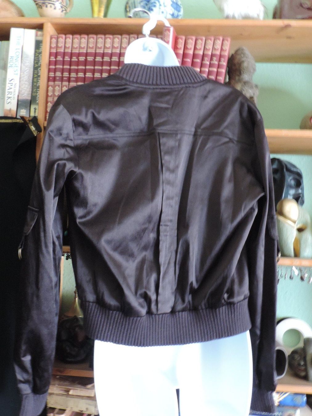 Giacche: veste légère effet satin noire – Usato da Genève venduto da Axelle333 4