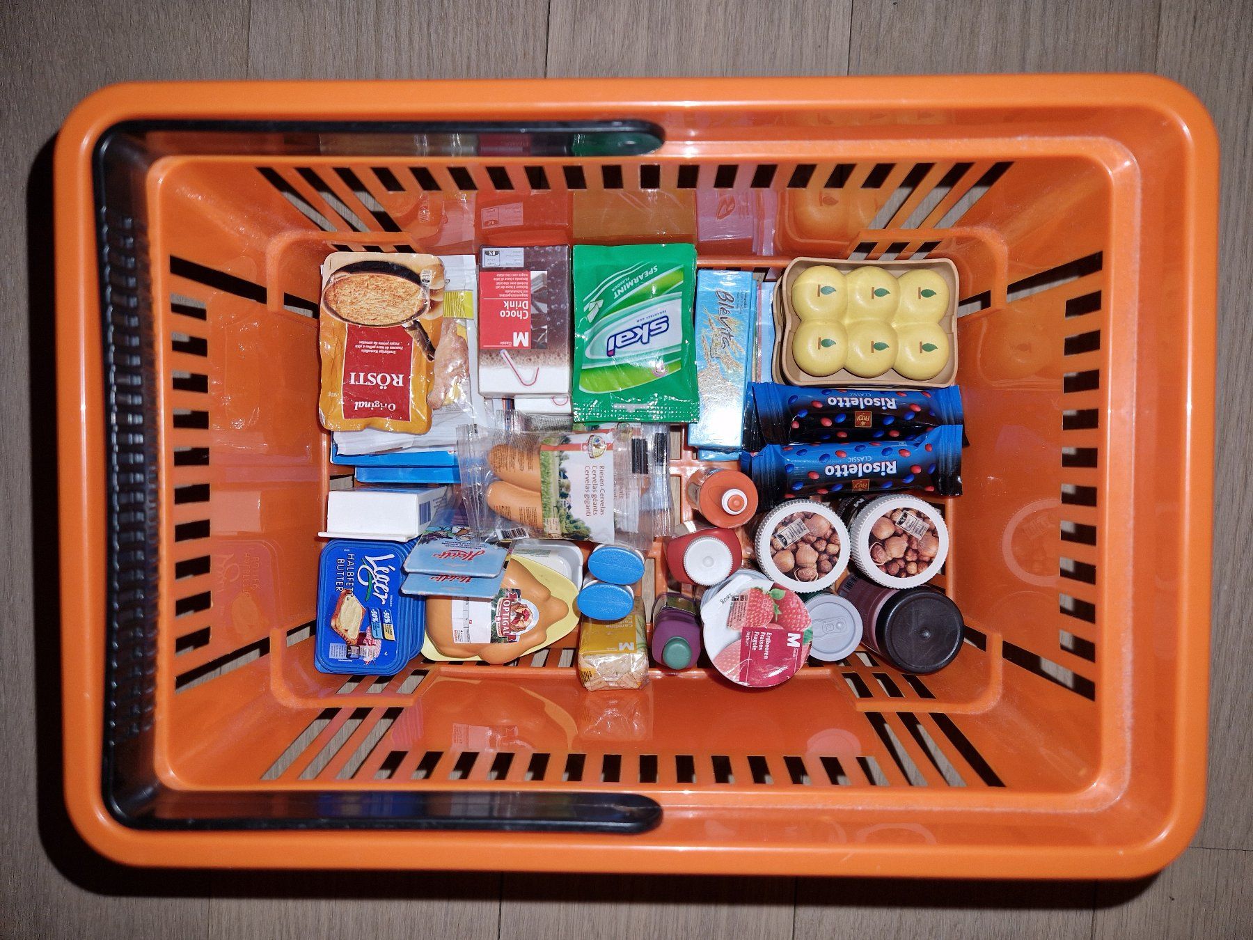 Migros Spielzeuge: Migroskörbli mit Miniaturprodukten – Gebraucht aus Sirnach von JuStaVerKauft 3