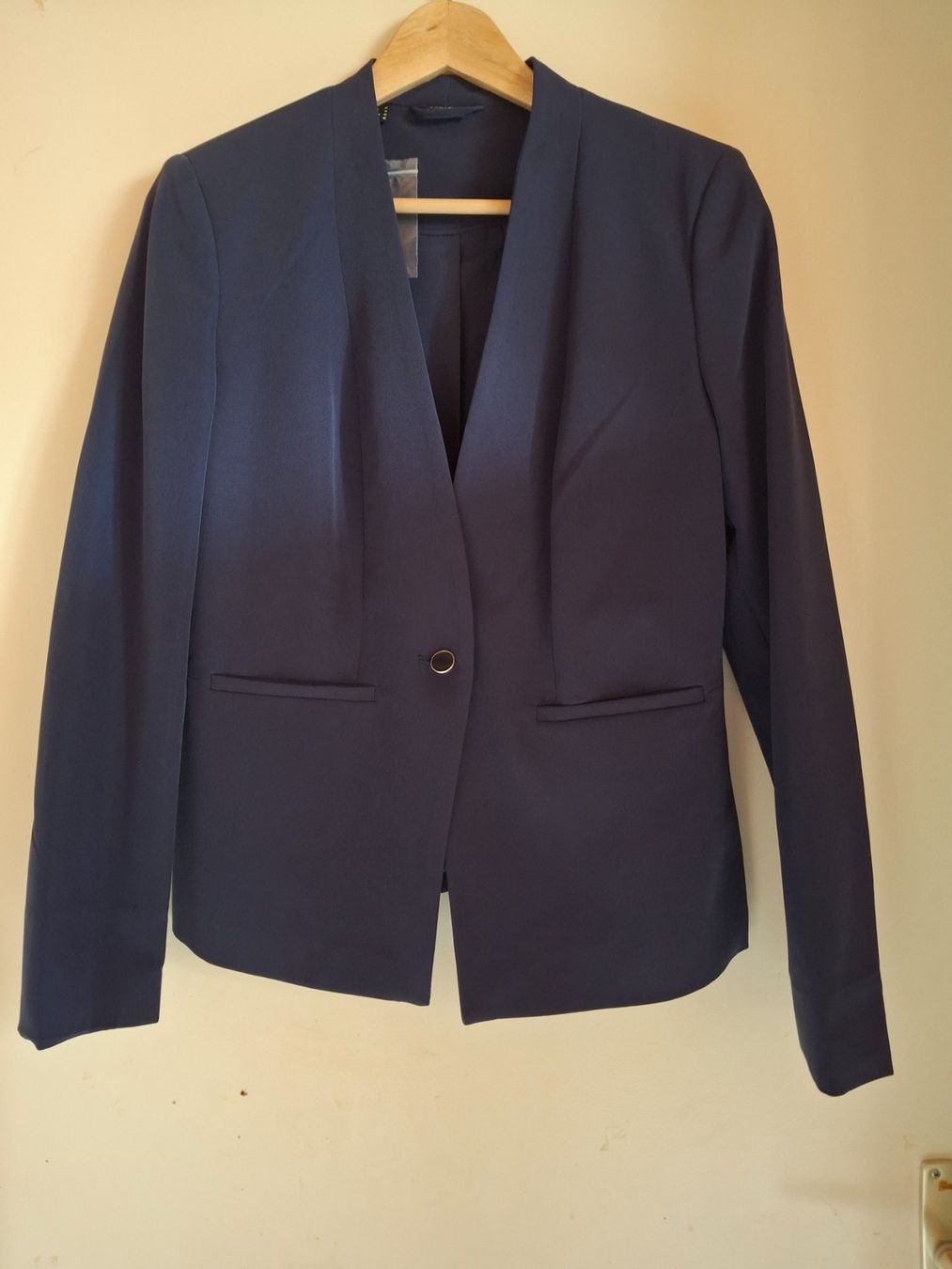 Jacken: Veste blazer taille 40 marque BodyFlirt – Gebraucht aus Villiers von san_jn5w