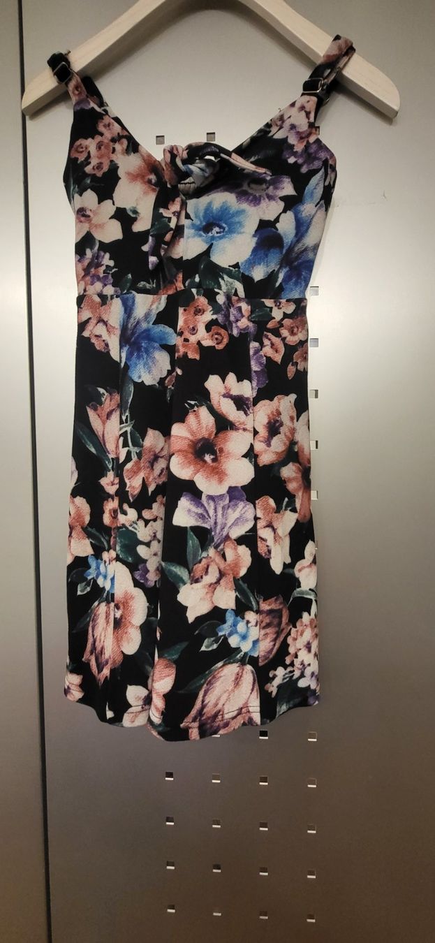 Vestiti & Gonne: Neues Kleid/Rock von Metro Gr 152 – Nuovo (secondo la descrizione) da Nidau venduto da Maltesers71