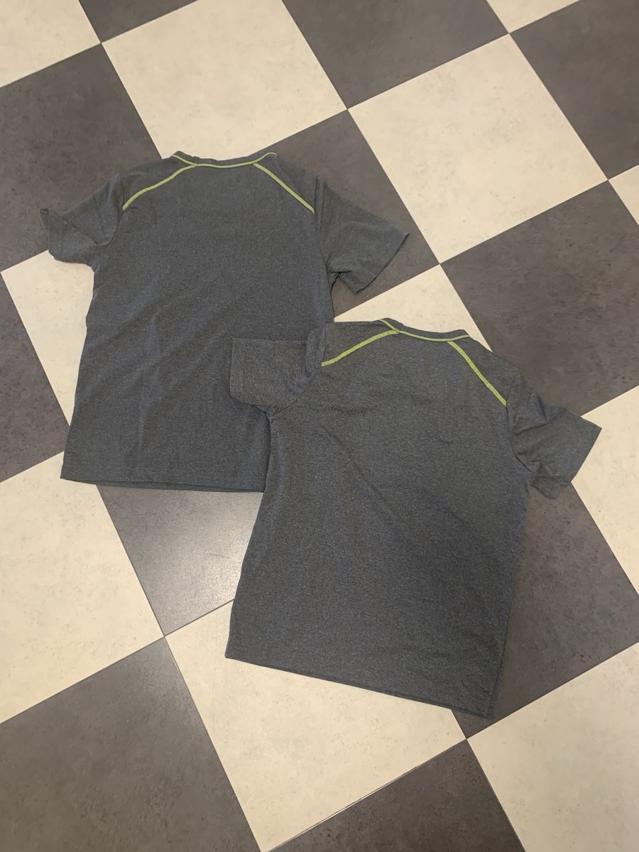 T-shirt: 2 Sport Shirts – Usato da Luzern venduto da Boudin03 2