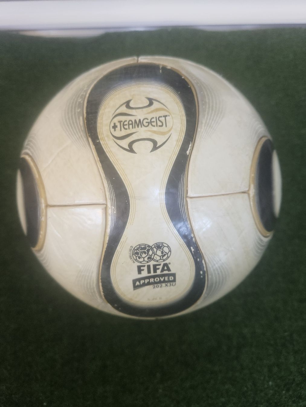 Adidas Palloni: Adidas WM 2006 Teamgeist Matchball  – Usato da Emmenbrücke venduto da TopGato 2