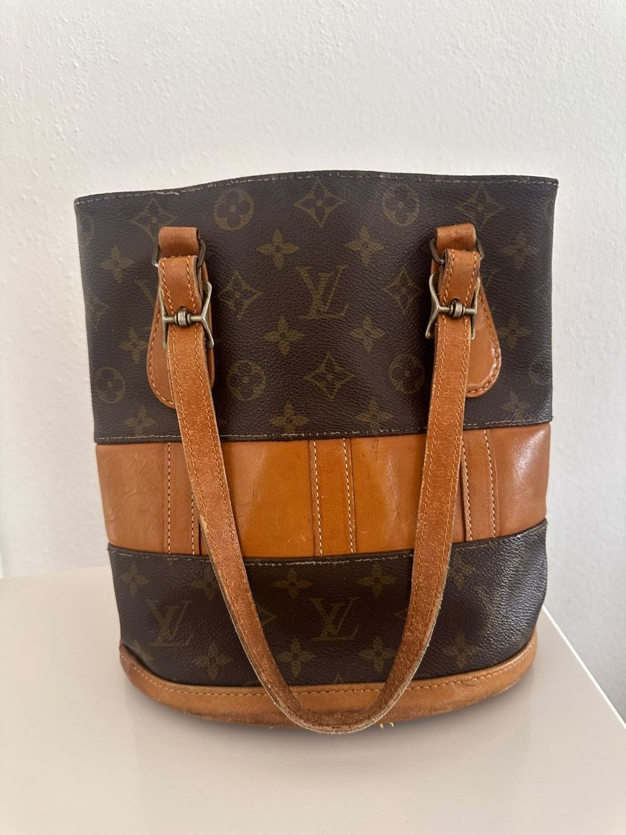 Louis Vuitton Sacs femmes: LOUIS VUITTON TASCHE – D'occasion à Locarno par AkuR71