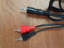 Câbles - jack 3,5mm > 2x Cinch M - Longueur 2m.