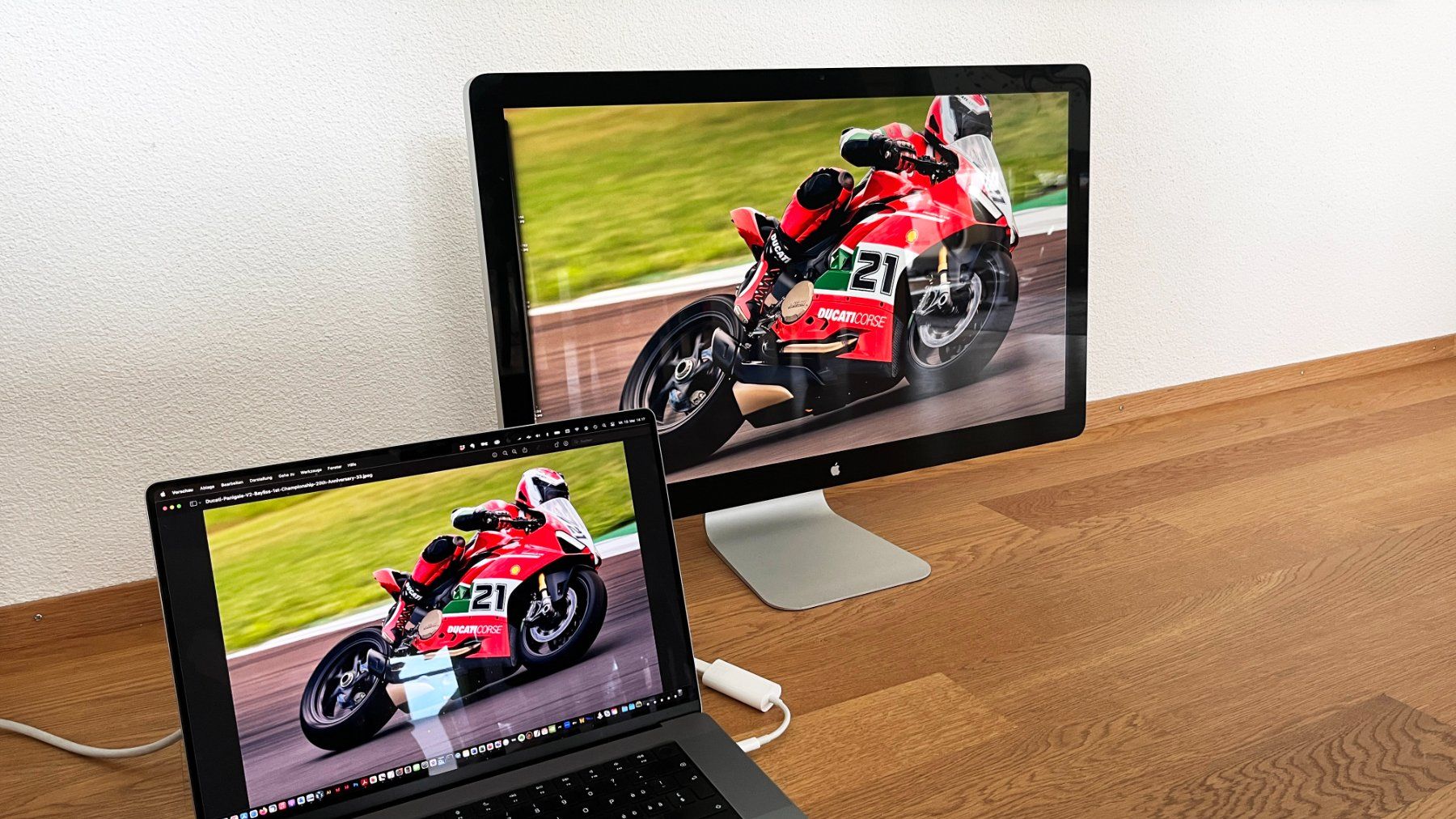 Apple Monitor: *Top* Apple Thunderbolt Display 27" (2016) inkl. Adapter – Usato da Sursee venduto da dnatedo 3