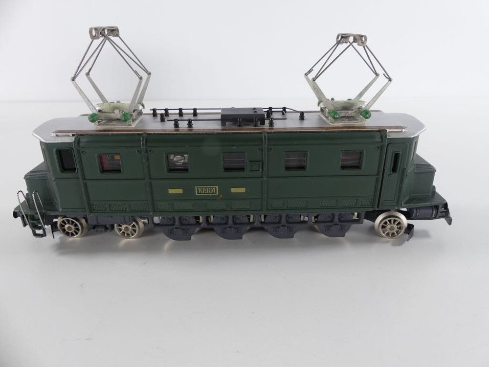 HAG H0 - 141 - Locomotive électrique - Ae 4/7 - SBB-CFF