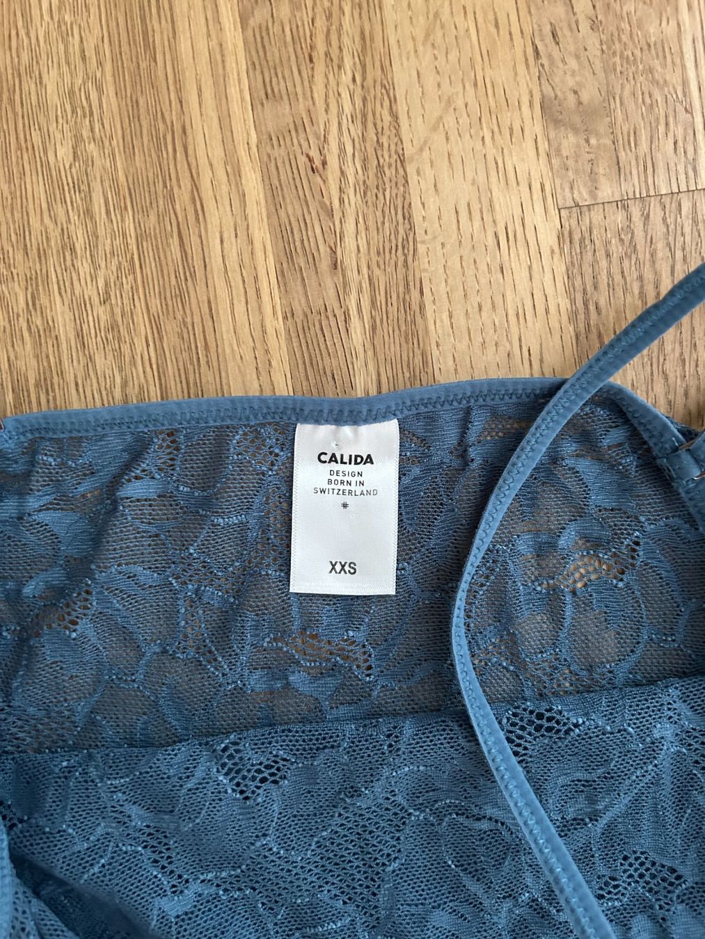 Calida Tops: Calida Top Spitzentop Damen Grösse XXS – Gebraucht aus Oberrüti von ChoCoc 1