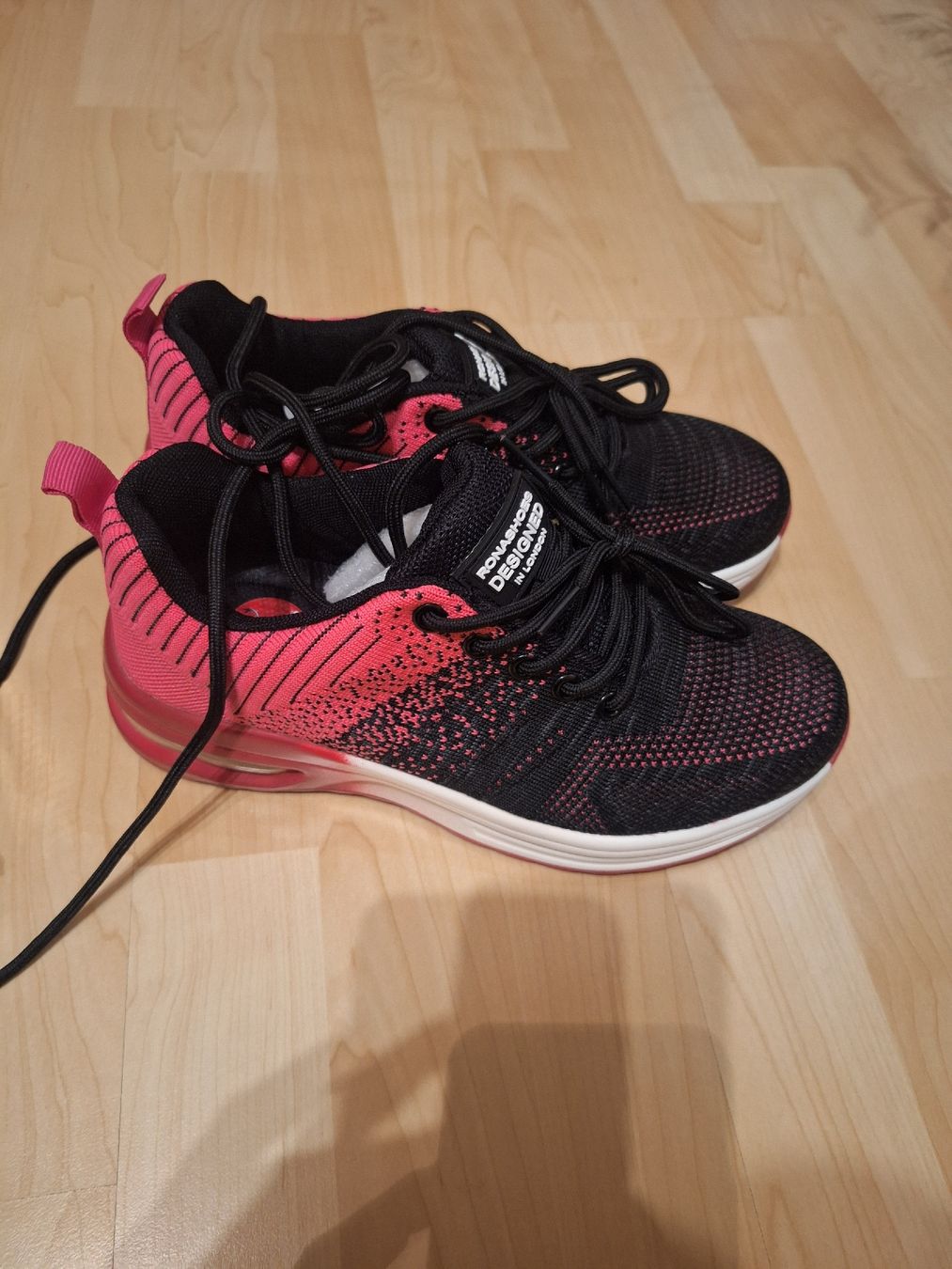 Scarpe da uomo: Sicherheitsshuhe Grösse 39 – Nuovo (secondo la descrizione) da Wanzwil venduto da chlinih93 1