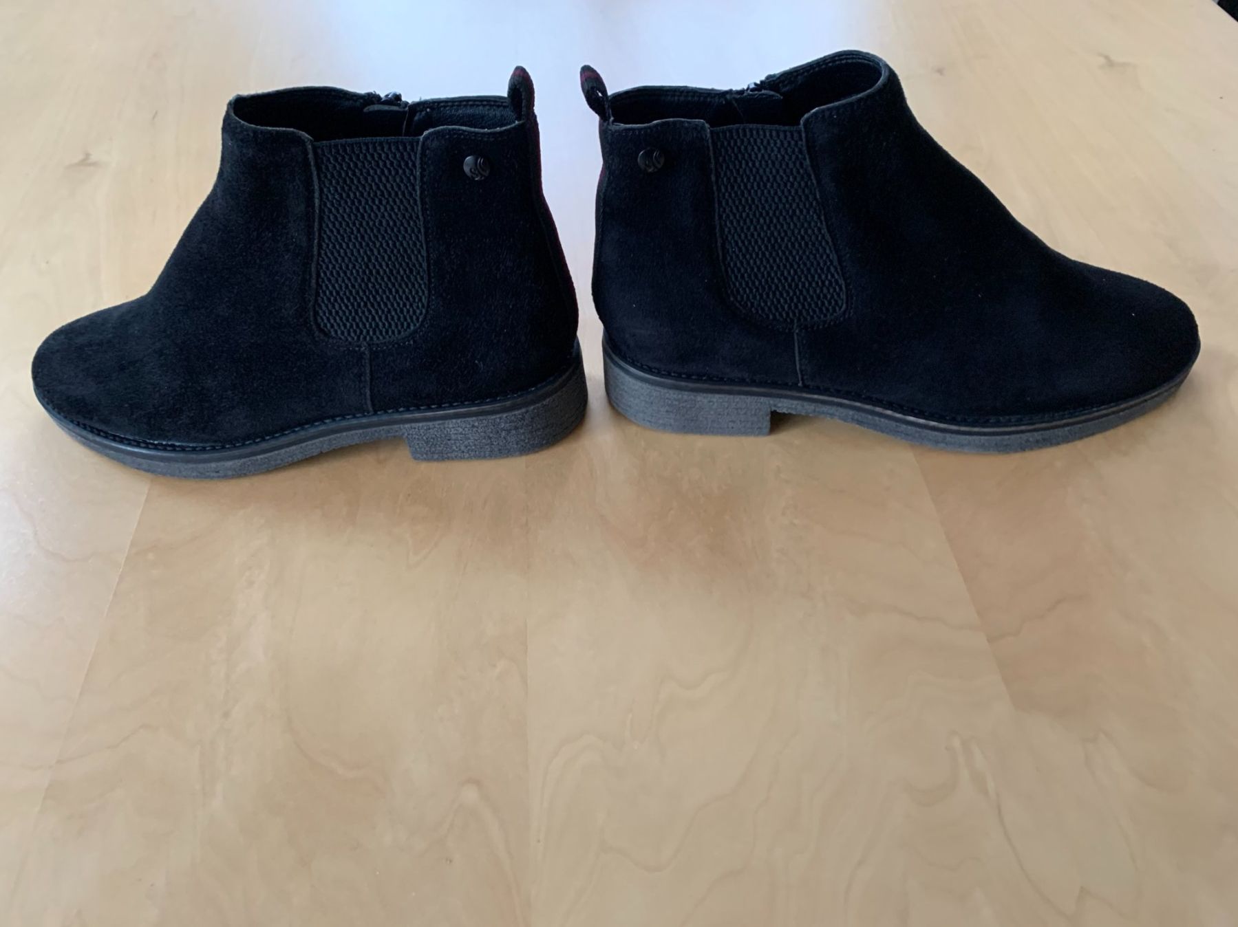 S.Oliver Damenschuhe: s.Oliver Stiefeletten Gr. 38 schwarz, Wildleder – Gebraucht aus Galgenen von Waldliesel 7