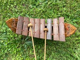 Thailändisches Xylophon aus Holz, schönes Klanginstrument