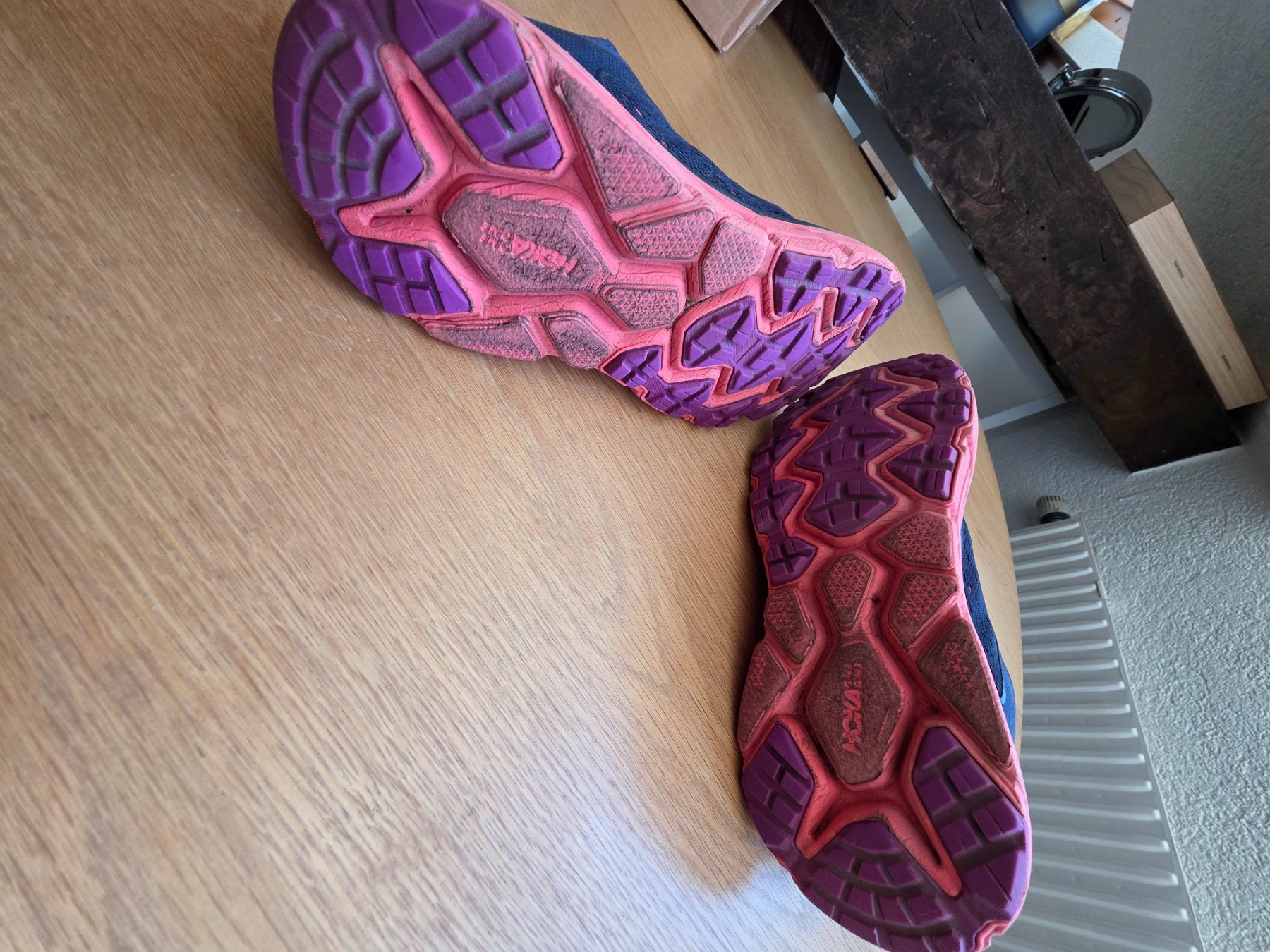 Scarpe da donna: Hoka Laufschuhe – Usato da Interlaken venduto da NataliiaS 5
