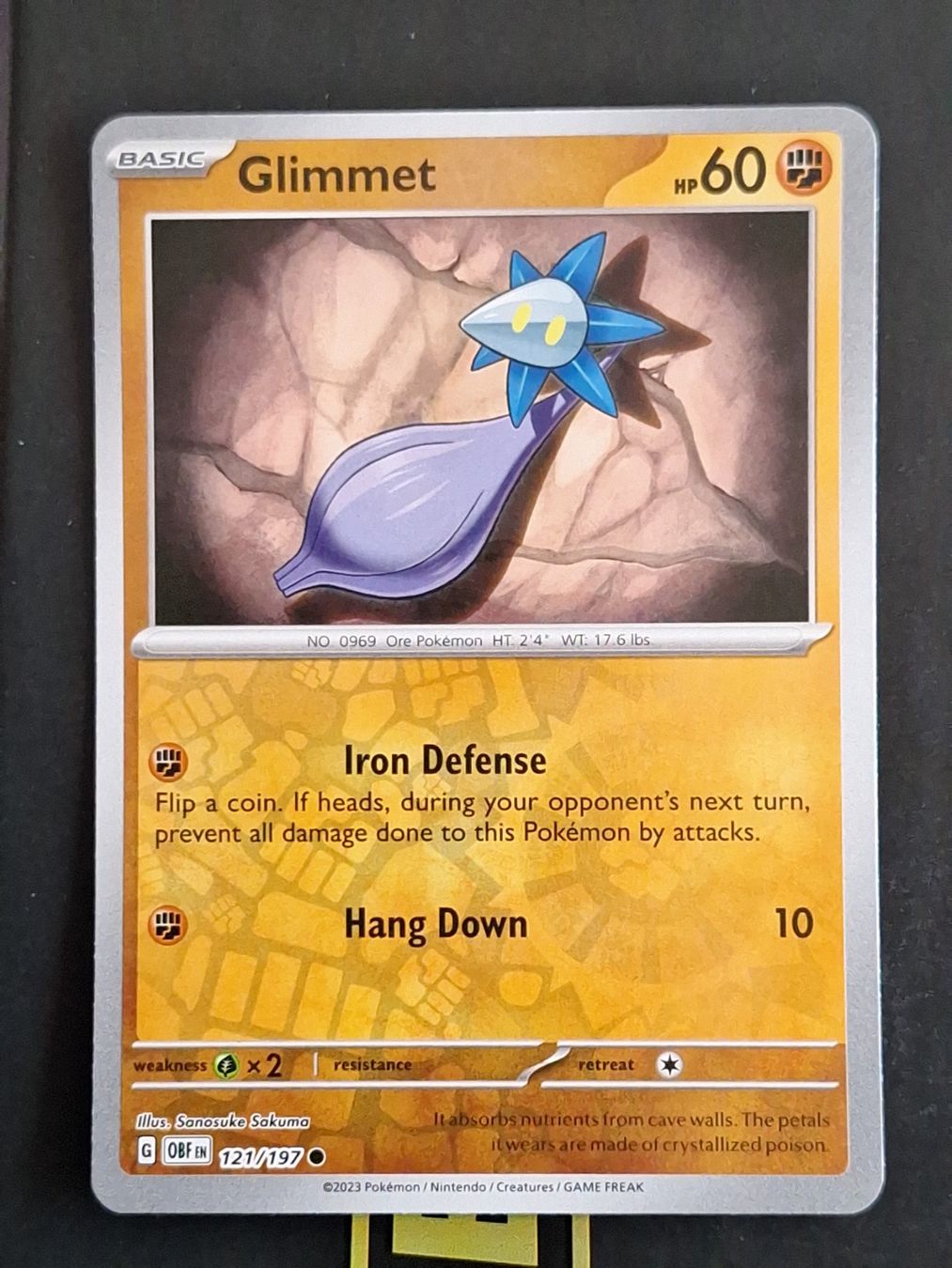 Pokémon Carte collezionabili: Glimmet - Pokemon Reverse Holo Obsidian Flames – Usato da Altstätten SG venduto da GGsGameshop
