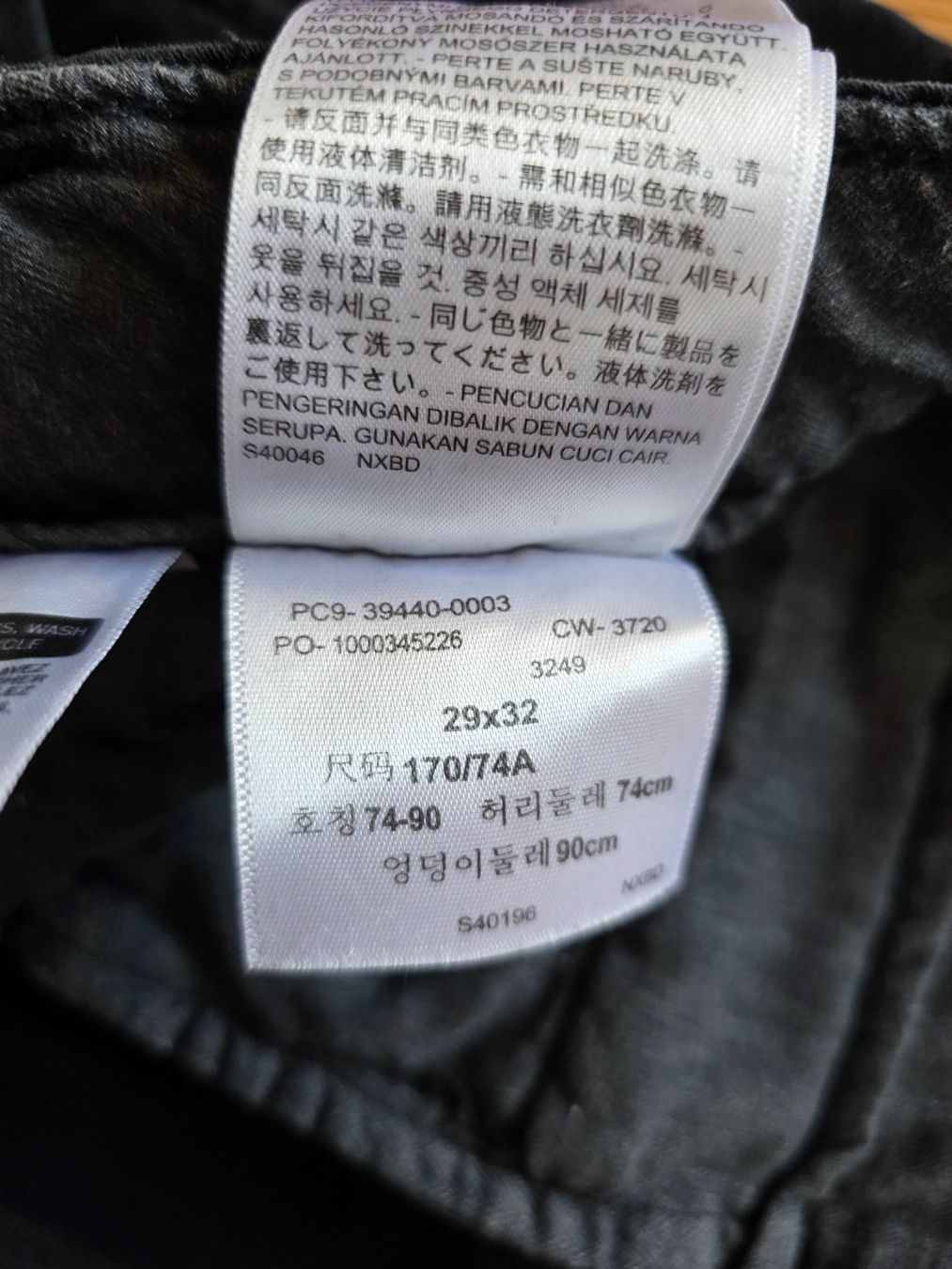 Levi's Pantaloni: Levi's® Cargohose,  schwarz G 29x32 – Usato da Richterswil venduto da adora88 5