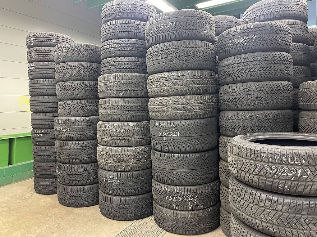 Pneumatici & Ruote complete: Export Winterreifen 1300 Stück – Usato da Hunzenschwil venduto da Avdyli1 7