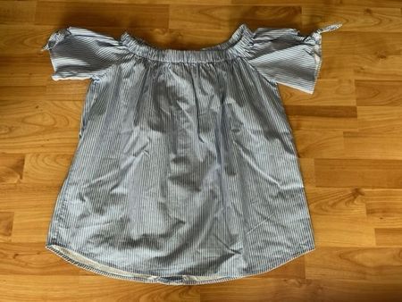 Off Shoulder Bluse blau-weiss gestreift, Grösse S/M