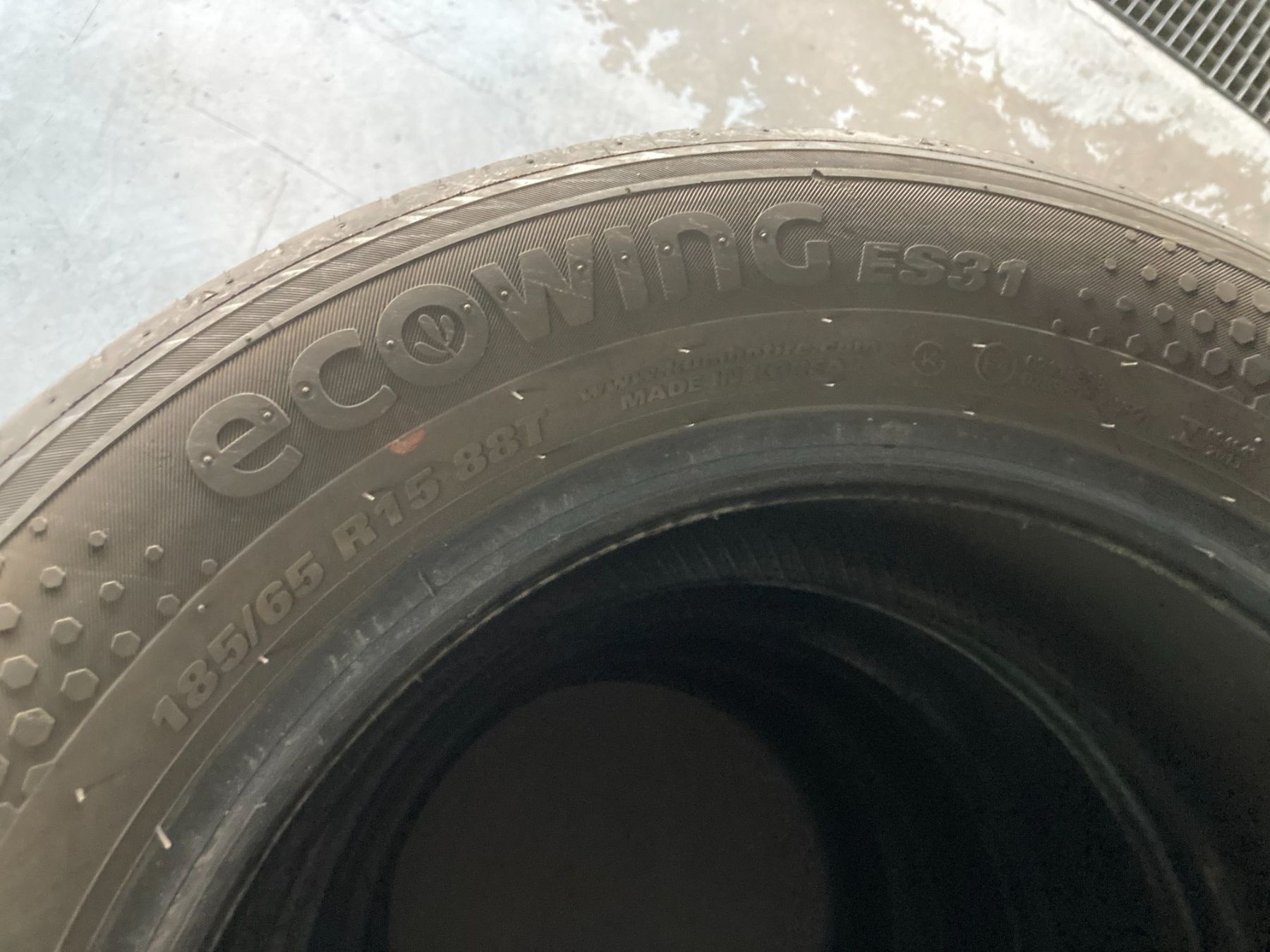 Pneus & Kompletträder: 185/65R15 Sommerpneu – Gebraucht aus Cham von Cham6332 3