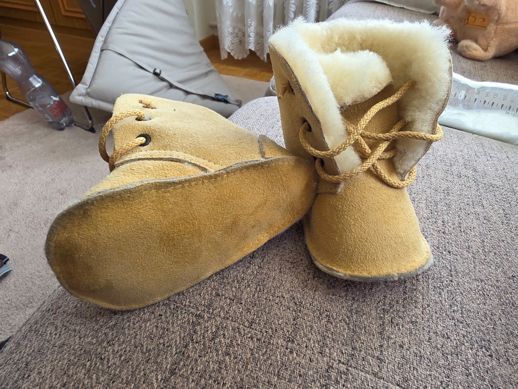 Schuhe für Jungen: Baby Schuhe - warm - ca gr 19/20 - winter – Gebraucht aus Schlieren von pas_vy2f 1
