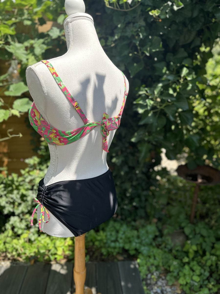 Costumi da bagno & Bikini: BATHING BRAND Bikini-Set Gr. 80D (Bunt/Schwarz) – Usato da Baar venduto da AlicjasWunderland 1